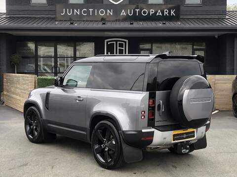 Land Rover Defender 90 D250 MHEV SE - U2038