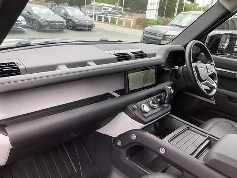 Land Rover Defender 90 D250 MHEV SE - U2038