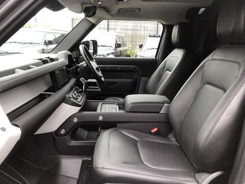 Land Rover Defender 90 D250 MHEV SE - U2038