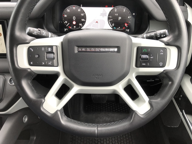 Land Rover Defender 90 D250 MHEV SE - U2038