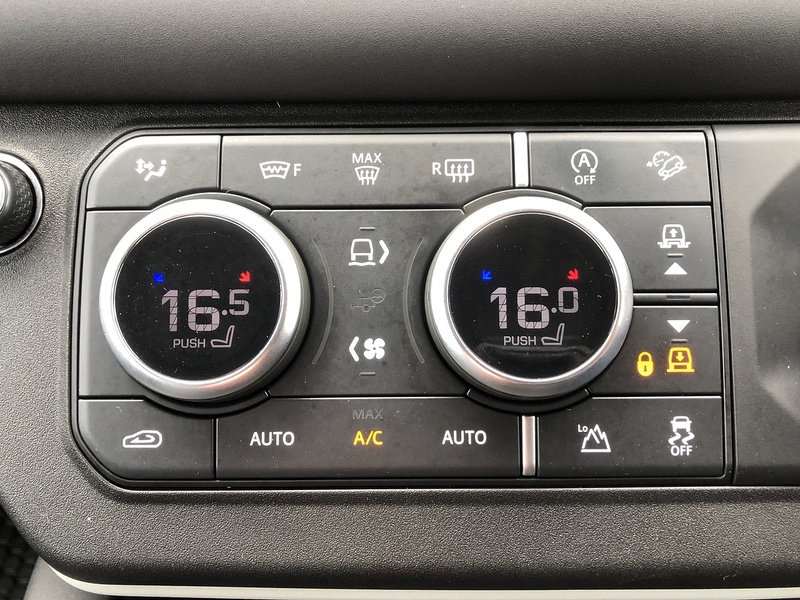 Land Rover Defender 90 D250 MHEV SE - U2038