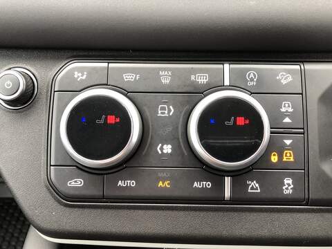 Land Rover Defender 90 D250 MHEV SE - U2038