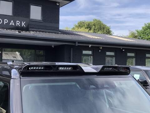 Land Rover Defender 110 D300 MHEV HSE - U2051