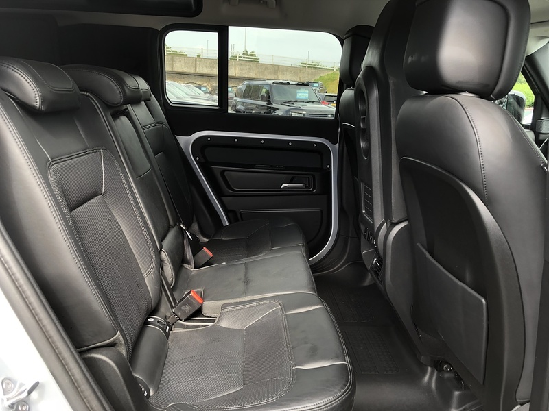 Land Rover Defender 110 D300 MHEV HSE - U2051