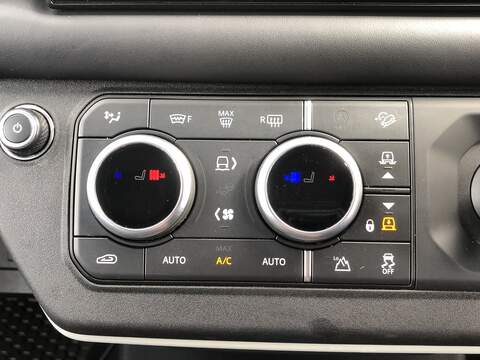 Land Rover Defender 110 D300 MHEV HSE - U2051