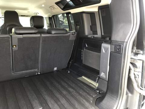 Land Rover Defender 110 D300 MHEV HSE - U2051