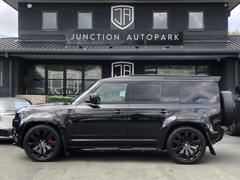 Land Rover Defender 110 D300 MHEV X-Dynamic HSE - U2052