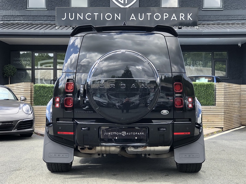 Land Rover Defender 110 D300 MHEV X-Dynamic HSE - U2052