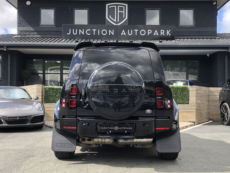 Land Rover Defender 110 D300 MHEV X-Dynamic HSE - U2052