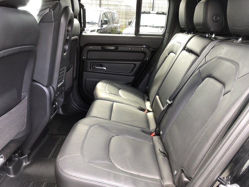Land Rover Defender 110 D300 MHEV X-Dynamic HSE - U2052