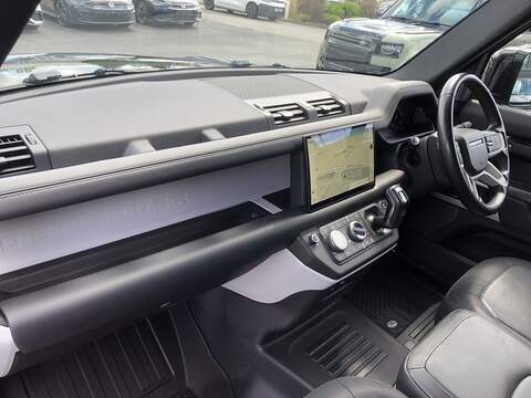 Land Rover Defender 110 D300 MHEV X-Dynamic HSE - U2052