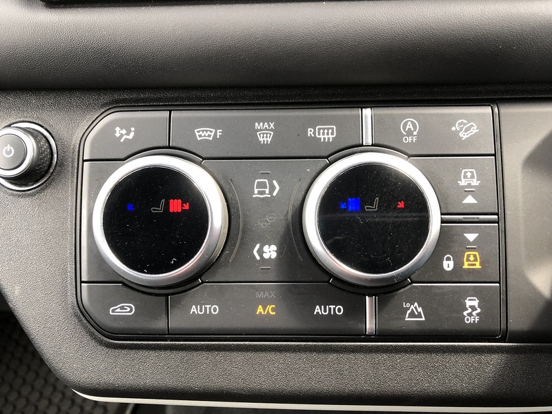 Land Rover Defender 110 D300 MHEV X-Dynamic HSE - U2052