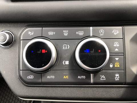 Land Rover Defender 110 D300 MHEV X-Dynamic HSE - U2052