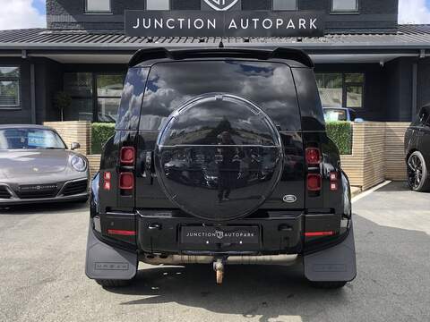 Land Rover Defender 110 D300 MHEV X-Dynamic HSE - U2052
