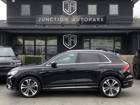 Audi Q3 TFSI S line - U2063