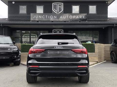 Audi Q3 TFSI S line - U2063