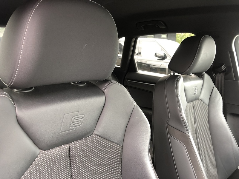 Audi Q3 TFSI S line - U2063