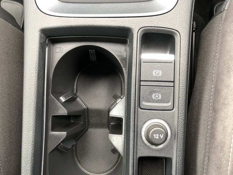 Audi Q3 TFSI S line - U2063