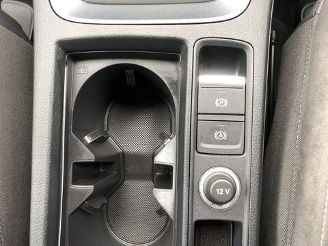 Audi Q3 TFSI S line - U2063