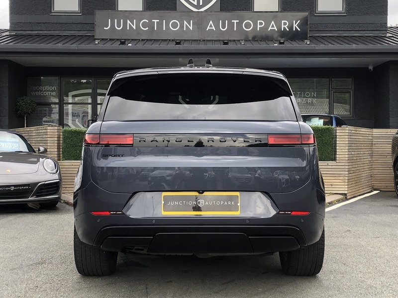 Land Rover Range Rover Sport D250 MHEV Edition - U2067