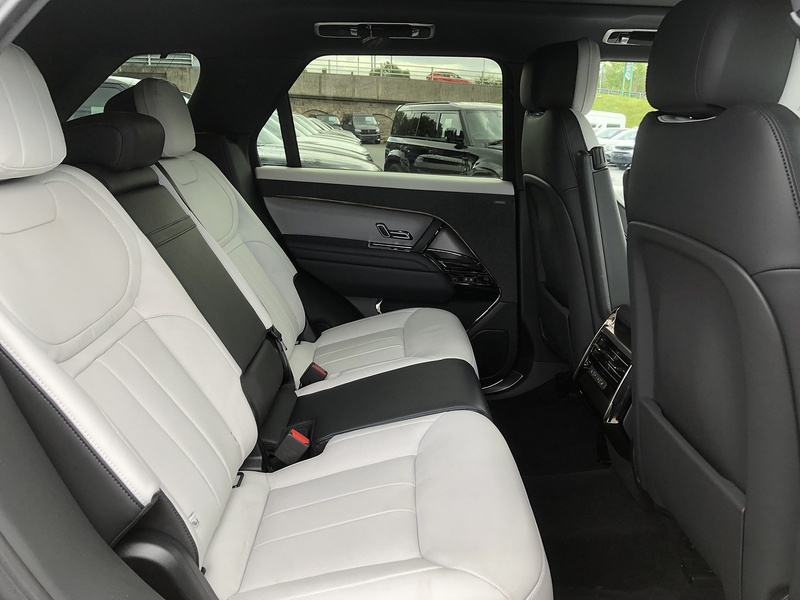 Land Rover Range Rover Sport D250 MHEV Edition - U2067