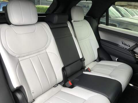 Land Rover Range Rover Sport D250 MHEV Edition - U2067