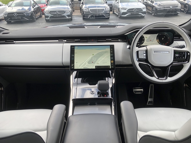 Land Rover Range Rover Sport D250 MHEV Edition - U2067