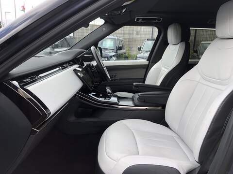 Land Rover Range Rover Sport D250 MHEV Edition - U2067