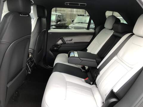 Land Rover Range Rover Sport D250 MHEV Edition - U2067