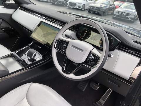 Land Rover Range Rover Sport D250 MHEV Edition - U2067