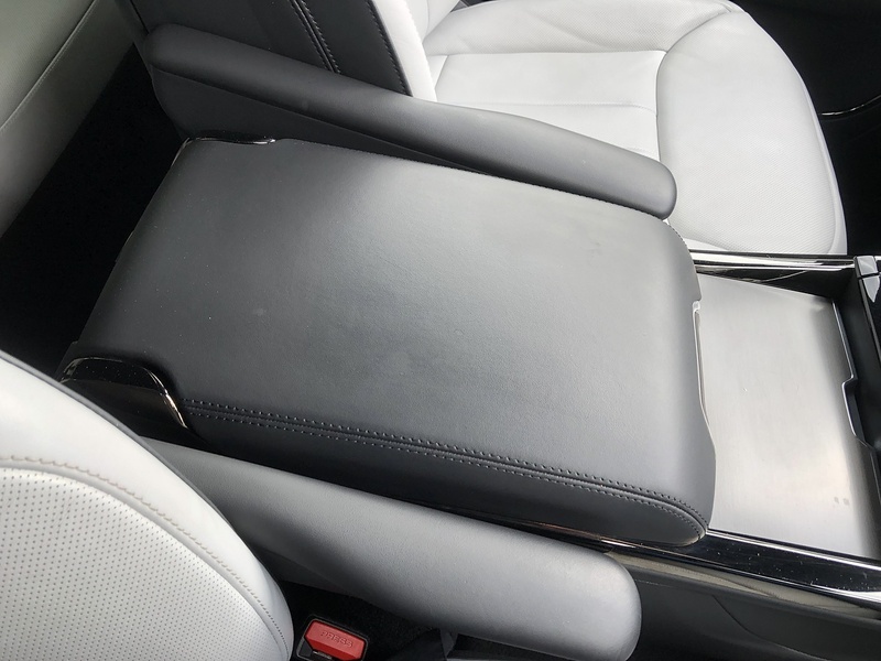 Land Rover Range Rover Sport D250 MHEV Edition - U2067