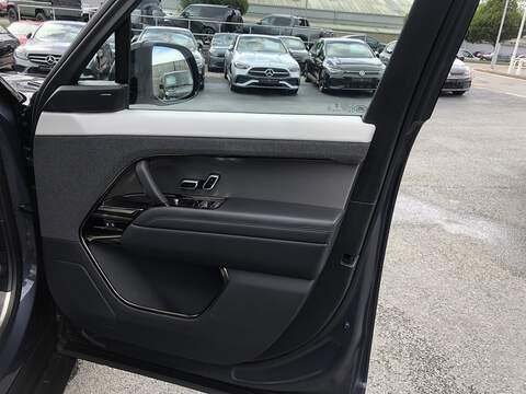 Land Rover Range Rover Sport D250 MHEV Edition - U2067