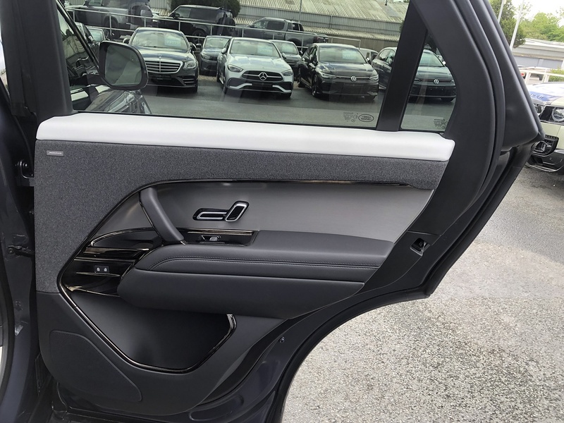 Land Rover Range Rover Sport D250 MHEV Edition - U2067