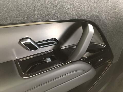 Land Rover Range Rover Sport D250 MHEV Edition - U2067