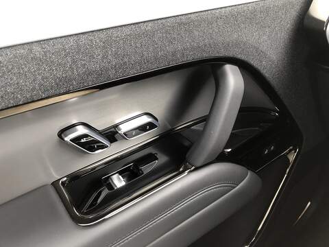 Land Rover Range Rover Sport D250 MHEV Edition - U2067