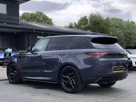 Land Rover Range Rover Sport D250 MHEV Edition - U2067