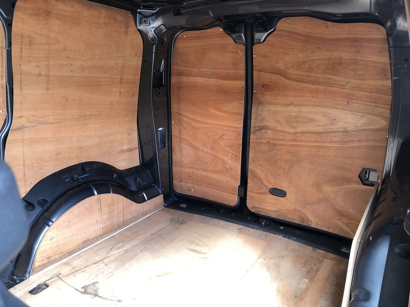 Volkswagen Caddy TDI C20 Commerce Plus - U2070