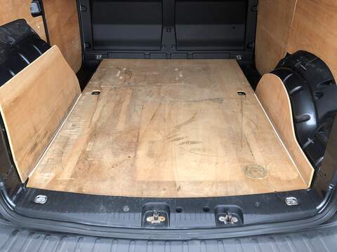 Volkswagen Caddy TDI C20 Commerce Plus - U2070