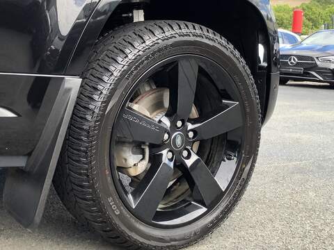 Land Rover Defender 90 D250 MHEV - U2072
