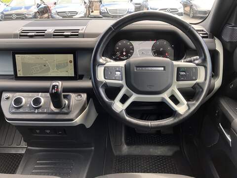 Land Rover Defender 90 D250 MHEV - U2072