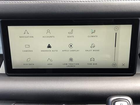 Land Rover Defender 90 D250 MHEV - U2072