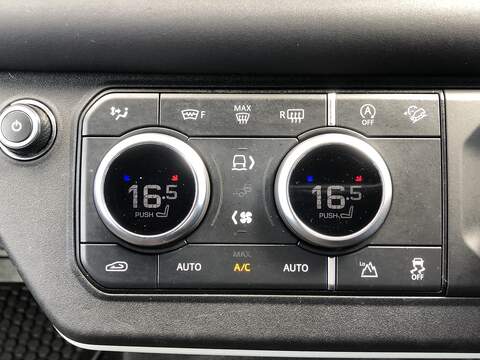 Land Rover Defender 90 D250 MHEV - U2072
