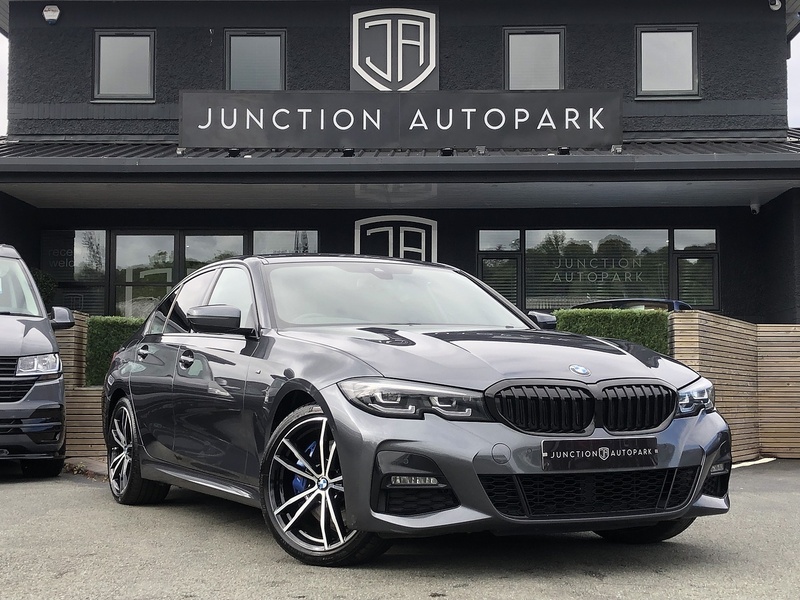BMW 3 Series 330e M Sport - U2078