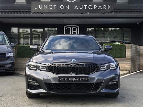BMW 3 Series 330e M Sport - U2078