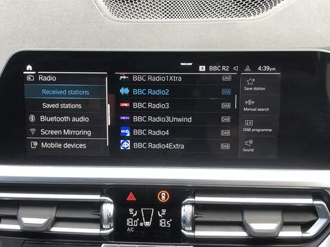 BMW 3 Series 330e M Sport - U2078