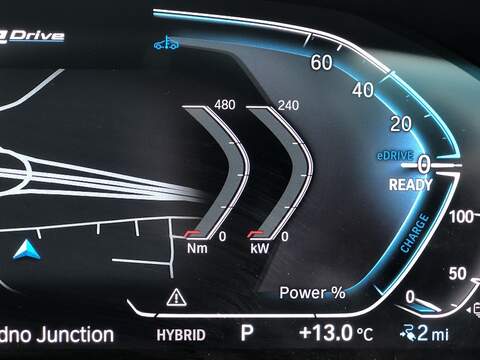 BMW 3 Series 330e M Sport - U2078