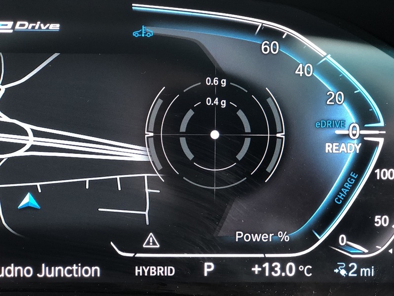 BMW 3 Series 330e M Sport - U2078