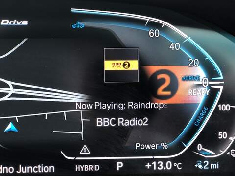 BMW 3 Series 330e M Sport - U2078