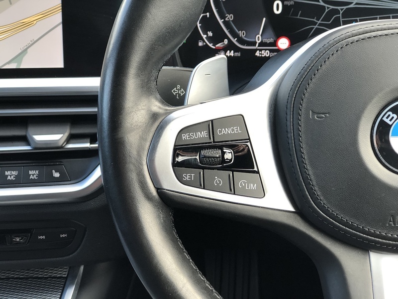 BMW 3 Series 330e M Sport - U2078