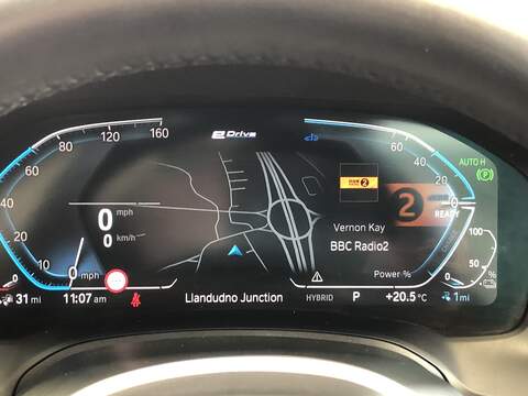 BMW 3 Series 330e M Sport - U2078